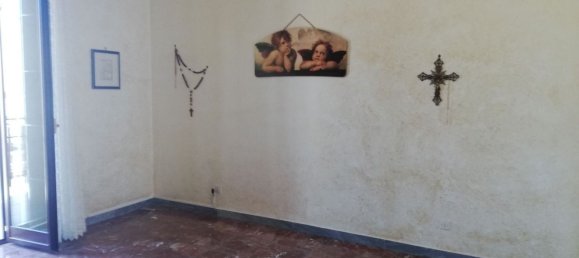 5 rooms Apartment in Taranto, Italy No. 144720 5