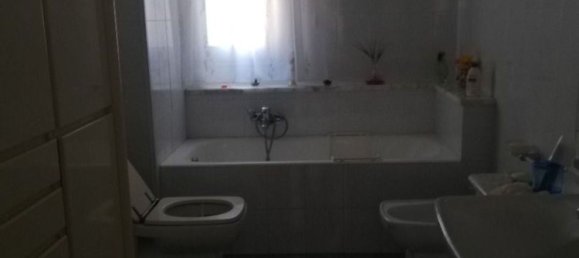 5 rooms Apartment in Taranto, Italy No. 144720 6