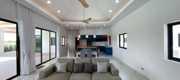 4 غرف نوم منزل في Hua Hin, Thailand رقم 58789 8