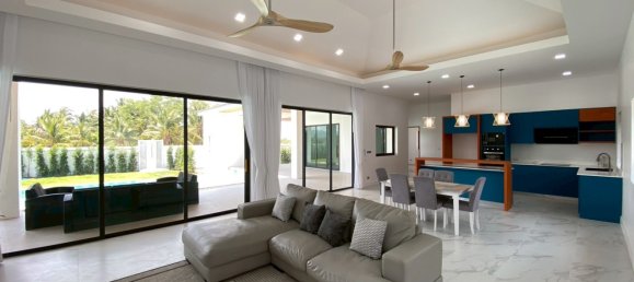 4 غرف نوم منزل في Hua Hin, Thailand رقم 58789 9