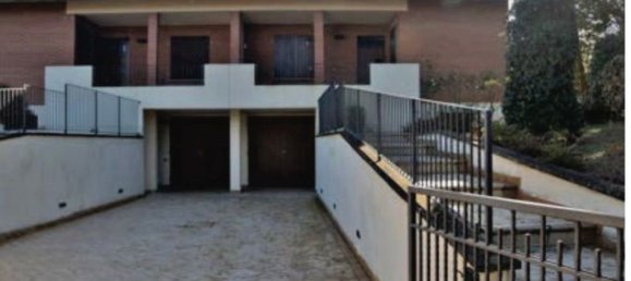 9 rooms House in Castel San Pietro Terme, Italy No. 15759 4