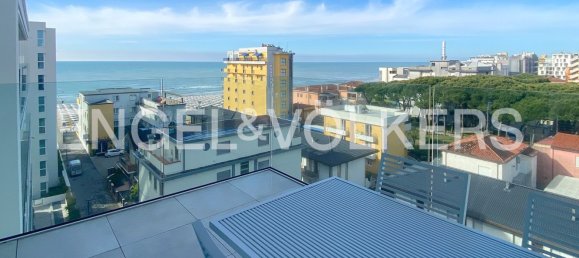 3 rooms Apartment in Jesolo, Italy No. 139873 14