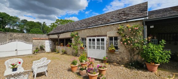 3 Schlafzimmer Haus in Fontenay-sur-Conie, France, Nr. 259121 5