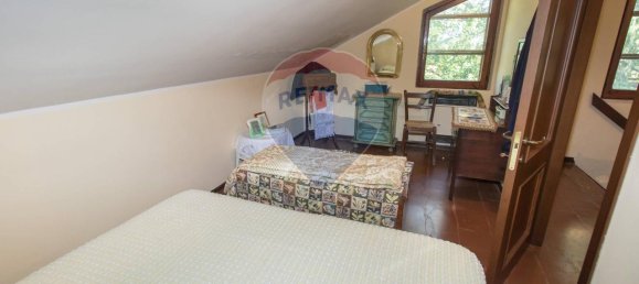 9 rooms House in Sant'Eufemia a Maiella, Italy No. 63615 14
