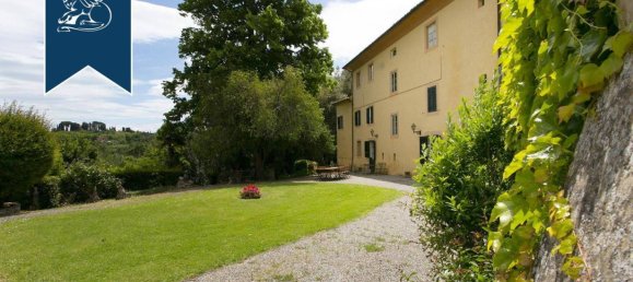 10 bedrooms Villa in Pisa, Italy No. 282036 9