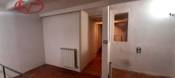 Квартира с 4 комнатами в Монтеварки, Италия № 224632 12