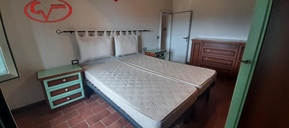 Квартира с 4 комнатами в Монтеварки, Италия № 224632 25