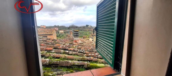 Квартира с 4 комнатами в Монтеварки, Италия № 224632 26