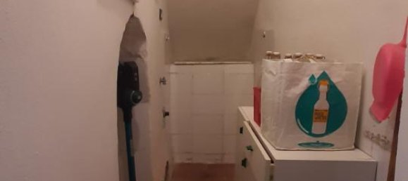 Квартира с 4 комнатами в Монтеварки, Италия № 224632 3