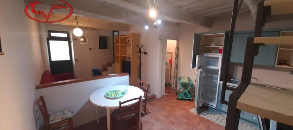 Квартира с 4 комнатами в Монтеварки, Италия № 224632 5