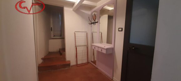 Квартира с 4 комнатами в Монтеварки, Италия № 224632 16