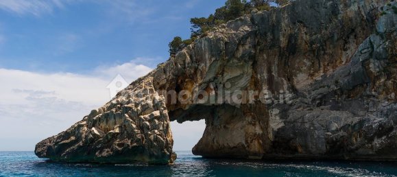 Villa de 4 dormitorios en Quartu Sant'Elena, Italy No. 115226 38