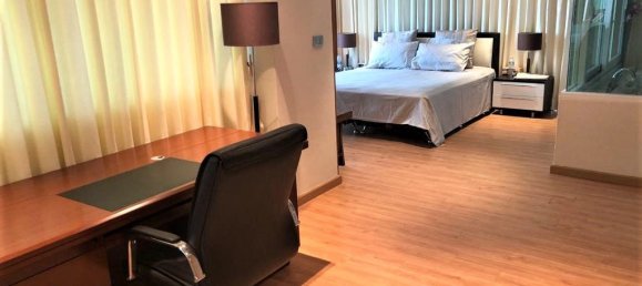 4 bedrooms Condo in Phuket, Thailand No. 6755 11