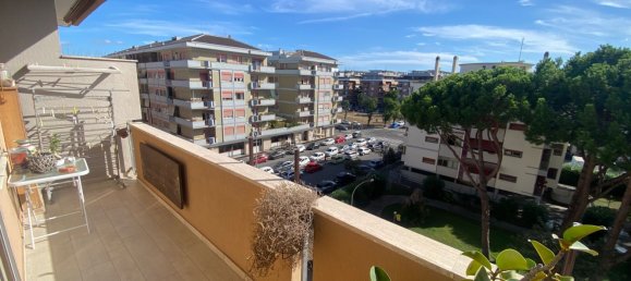 4 bedrooms Apartment in Rome, Italy No. 318813 8