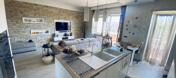 4 bedrooms Apartment in Rome, Italy No. 318813 20