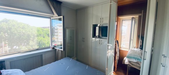 4 bedrooms Apartment in Rome, Italy No. 318813 27