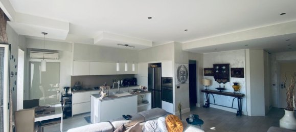 4 bedrooms Apartment in Rome, Italy No. 318813 4