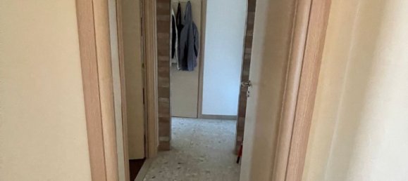 3 rooms Apartment in Rome, Italy No. 261532 4