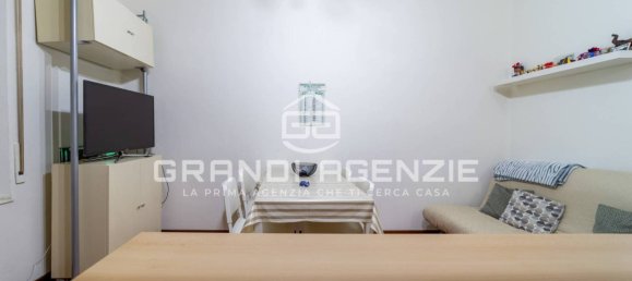 Apartamento de 1 dormitorio en Parma, Italy No. 302398 6
