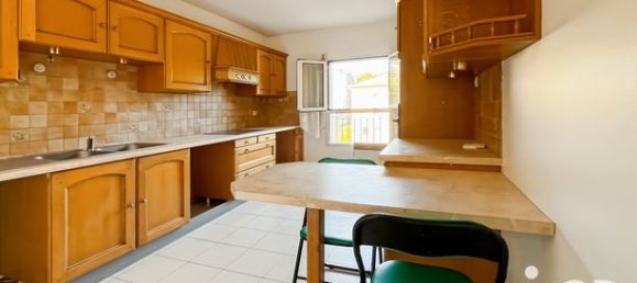 Apartamento de 3 dormitorios en Chelles, France No. 283517 5