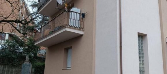 4 rooms Apartment in Perugia, Italy No. 30689 9