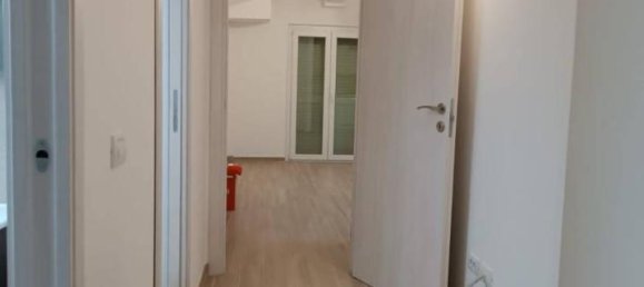 4 rooms Apartment in Perugia, Italy No. 30689 4
