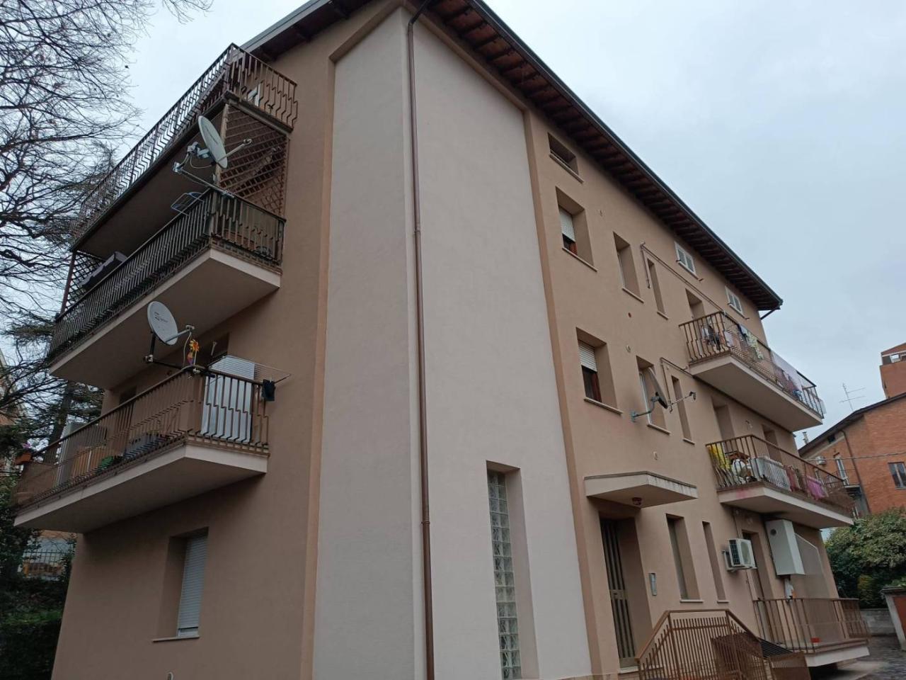 4 rooms Apartment in Perugia, Italy No. 30689