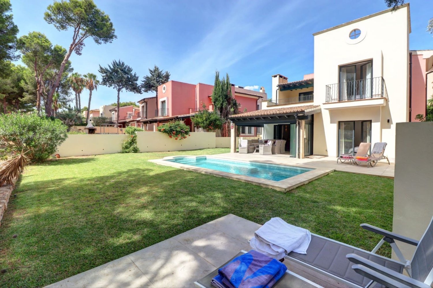 4 bedrooms Villa in Nova Santa Ponsa, Spain No. 265075