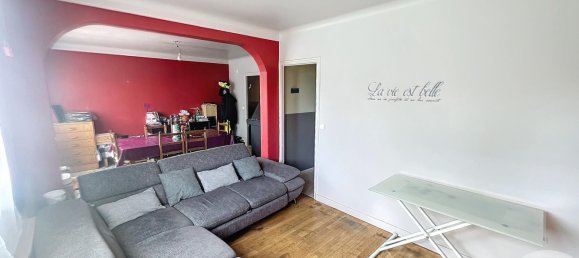 4 bedrooms House in Bonnard, France No. 197667 7