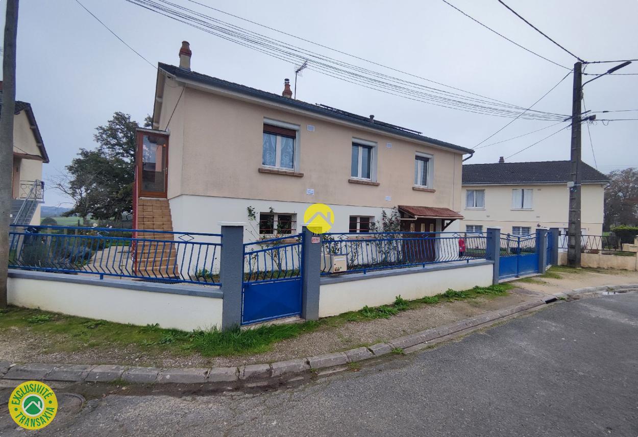 3 غرف نوم منزل في Torteron, France رقم 45728