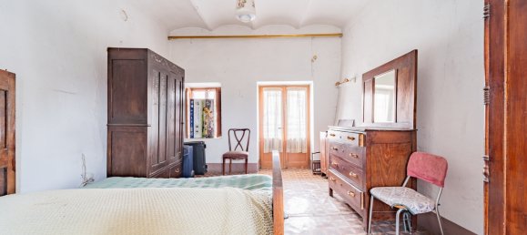 7 rooms House in Villafalletto, Italy No. 177798 16