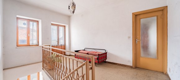 7 rooms House in Villafalletto, Italy No. 177798 12