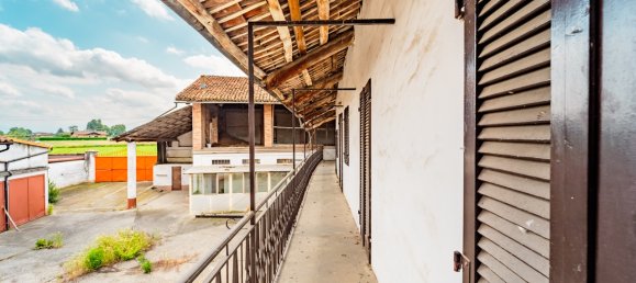 7 rooms House in Villafalletto, Italy No. 177798 18