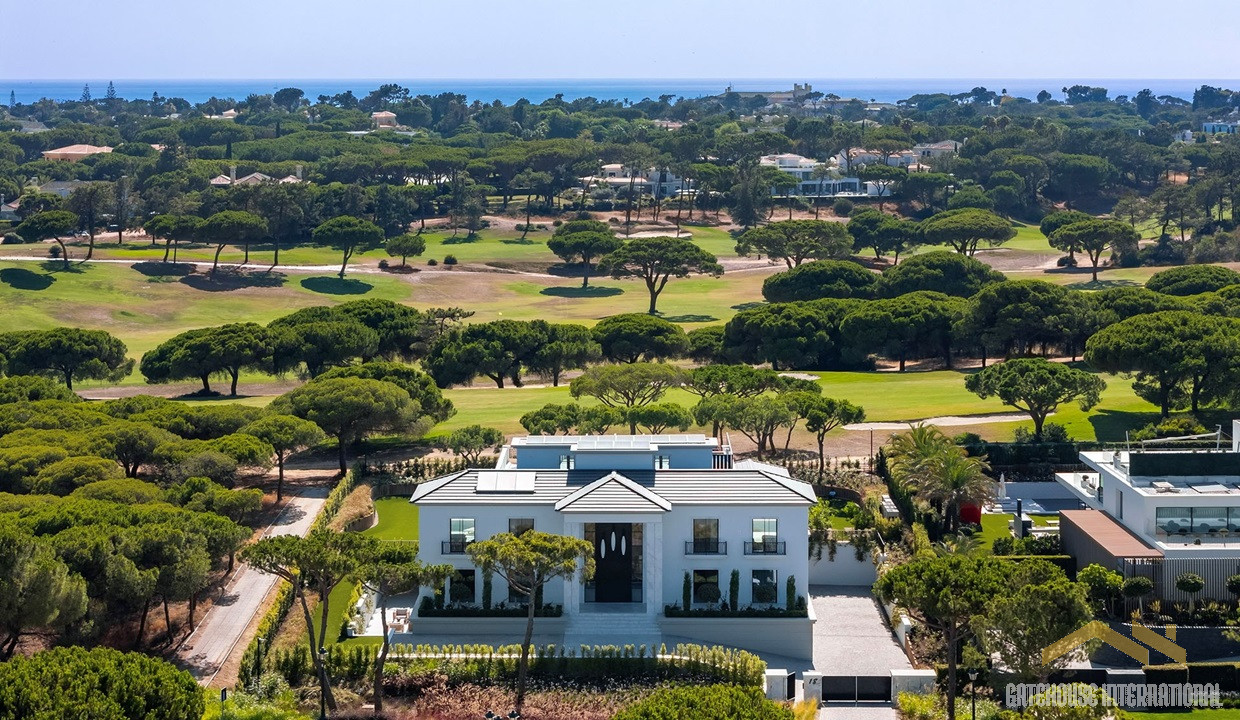 6 bedrooms Hotel in Almancil, Portugal No. 249975