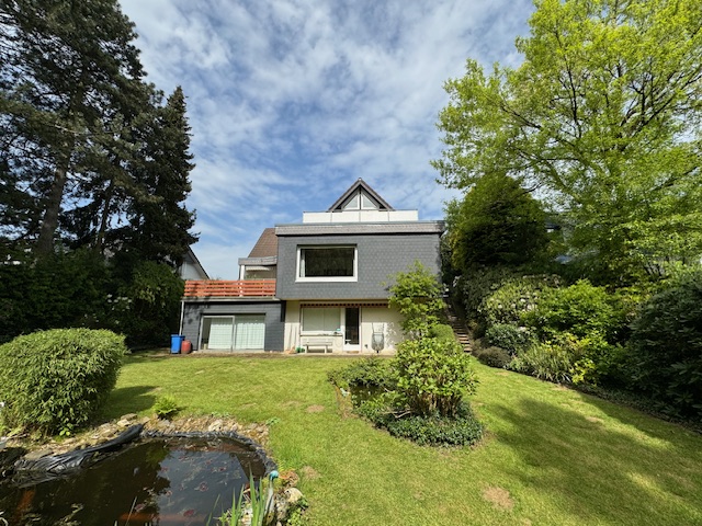 4 rooms Apartment in Solingen, Germany No. 111953