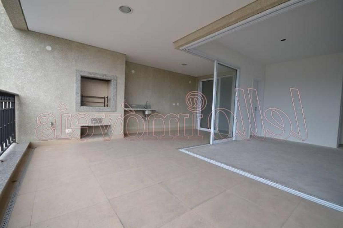 3 bedrooms Apartment in Sao Paulo, Brazil No. 586422