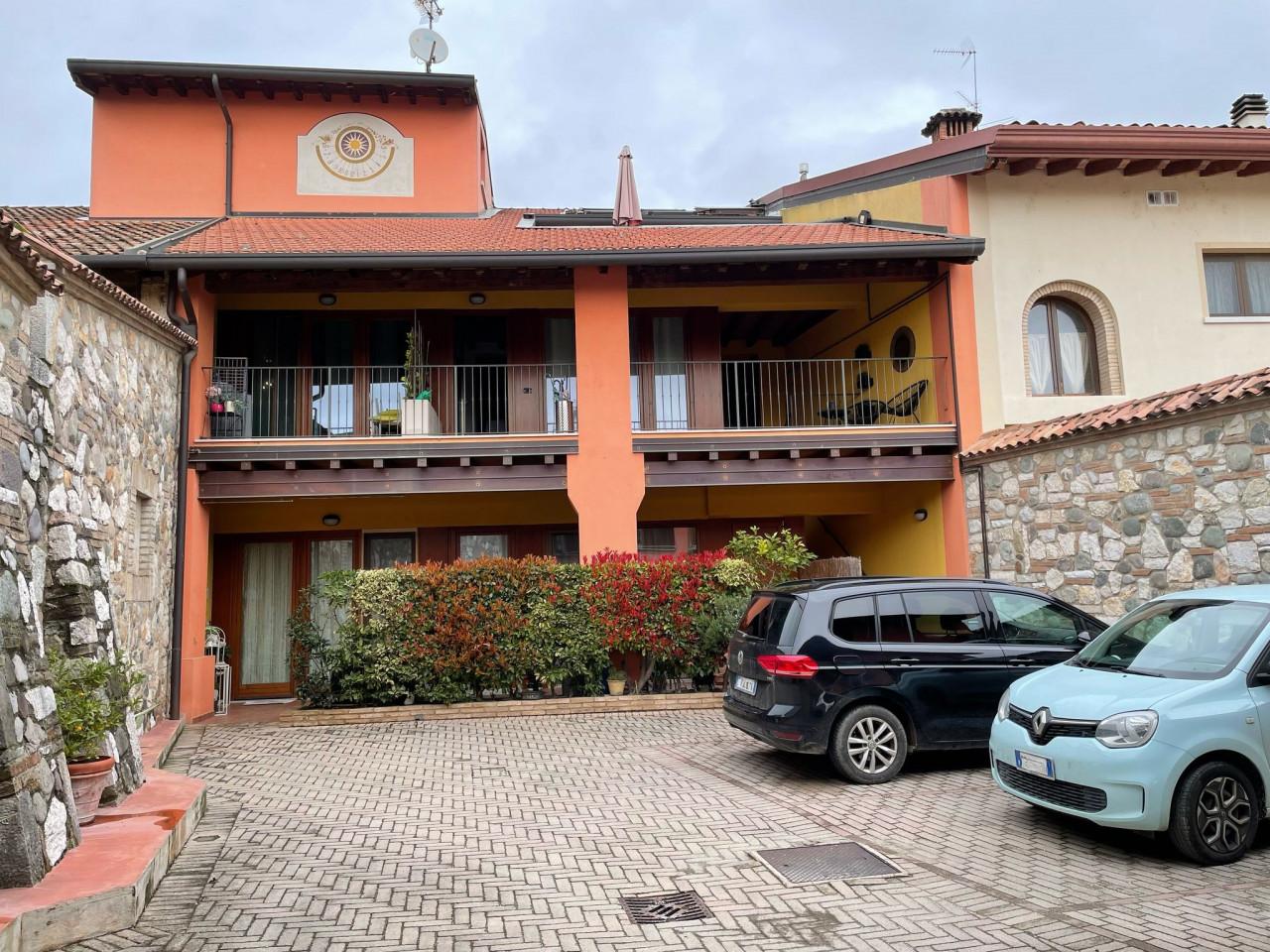 4-Zimmer Penthouse in Lonato del Garda, Italy, Nr. 238999