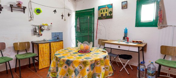 2 bedrooms House in Estremoz, Portugal No. 22499 10