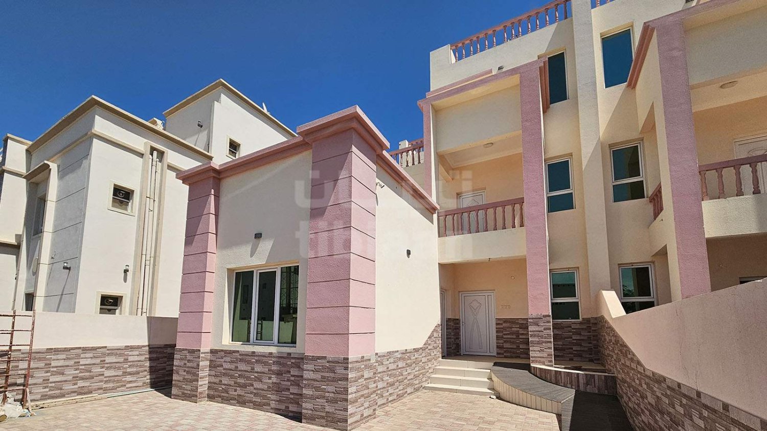 5 bedrooms Villa in As Sib, Oman No. 468