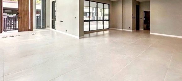 Casa de 5 dormitorios en Saphan Sung, Thailand No. 59354 6