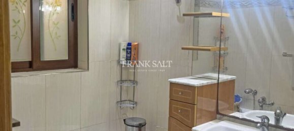 2 Schlafzimmer Maisonette-Wohnung in Birzebbuga, Malta, Nr. 8135 9