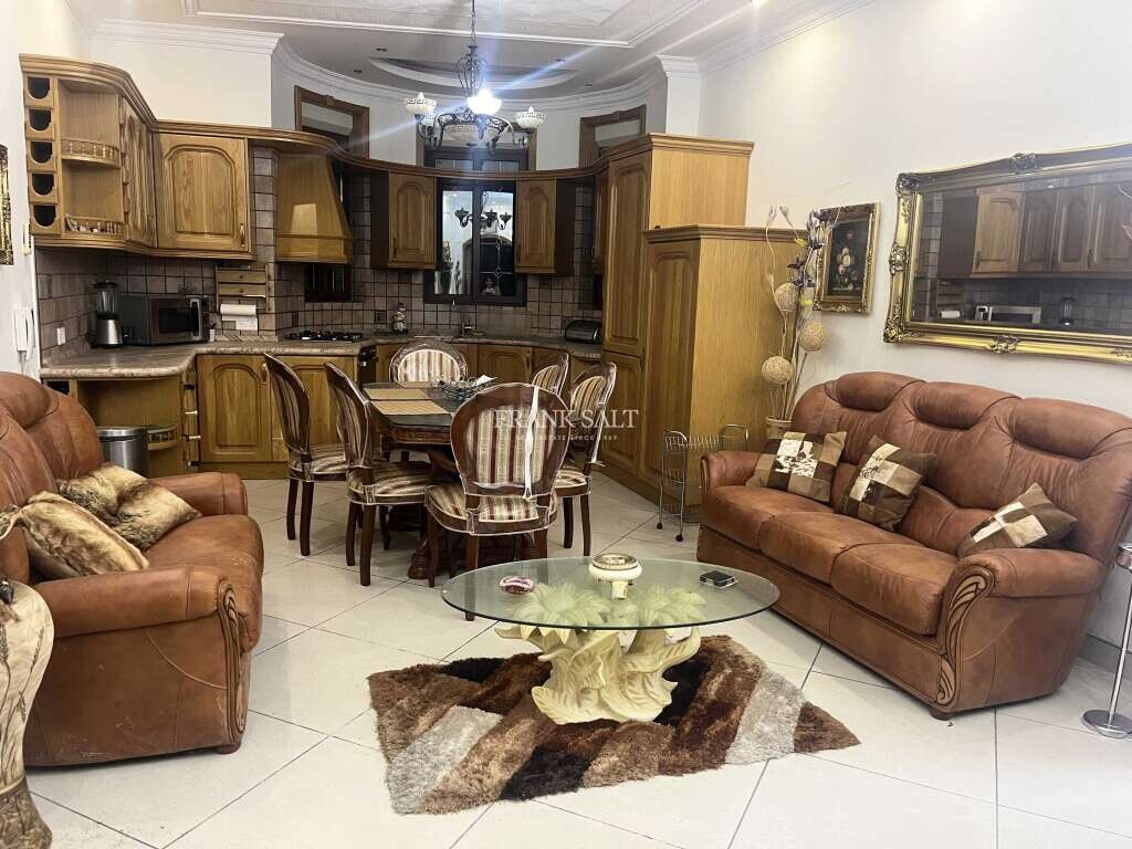 2 Schlafzimmer Maisonette-Wohnung in Birzebbuga, Malta, Nr. 8135