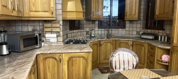 2 Schlafzimmer Maisonette-Wohnung in Birzebbuga, Malta, Nr. 8135 2