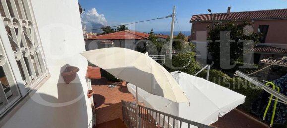 6 rooms Villa in Scalea, Italy No. 72899 3