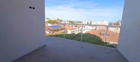 3-Zimmer Penthouse in Tortoreto, Italy, Nr. 31063 6