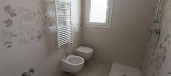 3-Zimmer Penthouse in Tortoreto, Italy, Nr. 31063 24