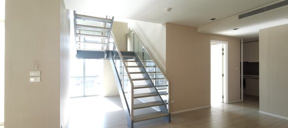 2 bedrooms Condo in Bangkok, Thailand No. 7037 3