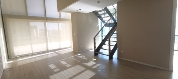 2 bedrooms Condo in Bangkok, Thailand No. 7037 2