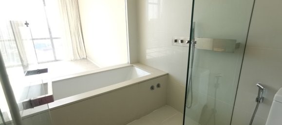 2 bedrooms Condo in Bangkok, Thailand No. 7037 11