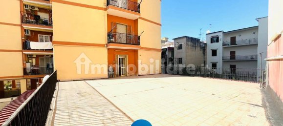 3 bedrooms Apartment in Naples, Italy No. 211988 11